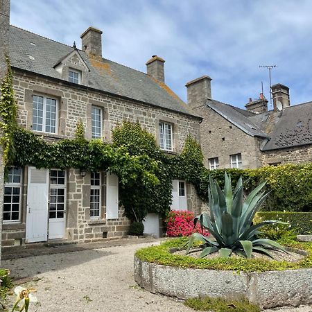 Le Conquerant - Chambres Meublees - Barfleur Exterior photo